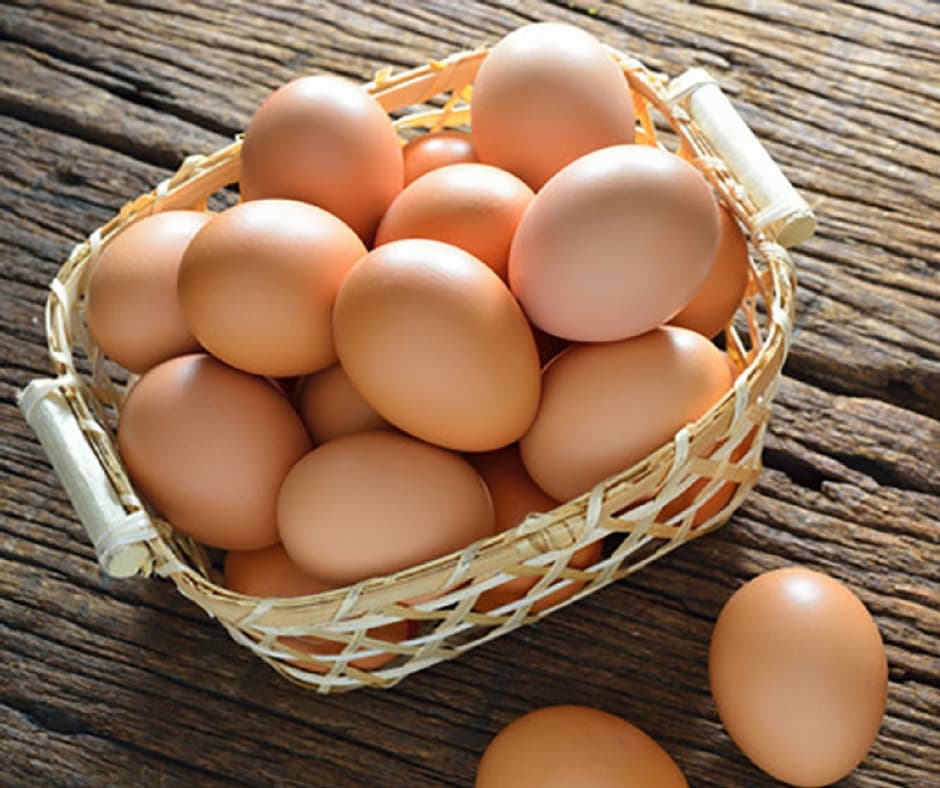 Fresh Eggs x12